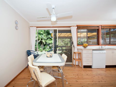 Reel Paradise - Sydney 4u 2