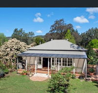 River Cottage - boutique accommodation - Sydney 4u
