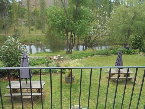 Riverbank Park MOTEL - Accommodation Sydney 2