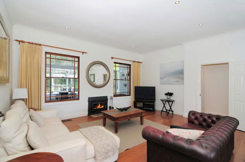 Rivermist - Luxury 6 Bedrooms & 6 Bathrooms! - Sydney 4u 3