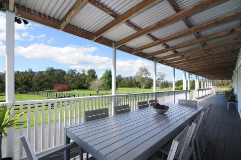Rivermist - Luxury 6 Bedrooms & 6 Bathrooms! - Sydney 4u 2