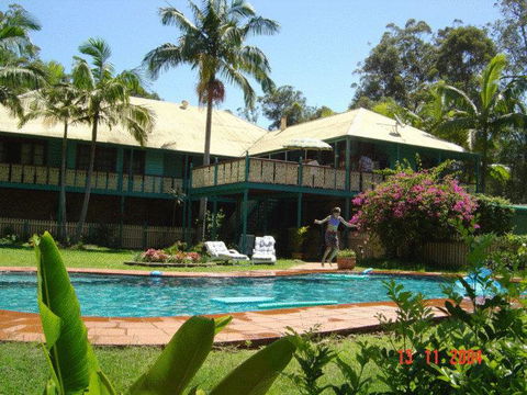 Riviera Bed & Breakfast - Sydney 4u 1