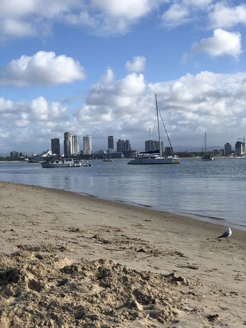 Room In Gold Coast - Sydney 4u 3