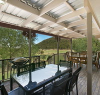 Rosa Estate in Broke - Two 3br House in walking distance to Cellar Doors - Accommodation Sydney