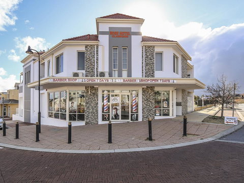 Rose Hotel Clarkson - Accommodation Sydney 0