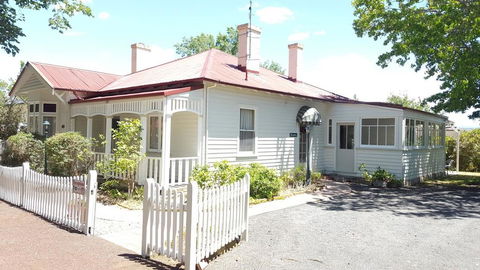 Ross B&B Accommodation - Sydney 4u 0