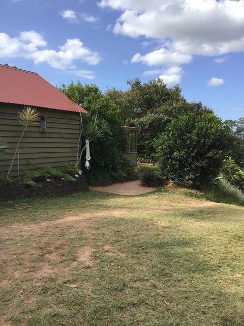 Rossmount Rural Retreat - Sydney 4u 1