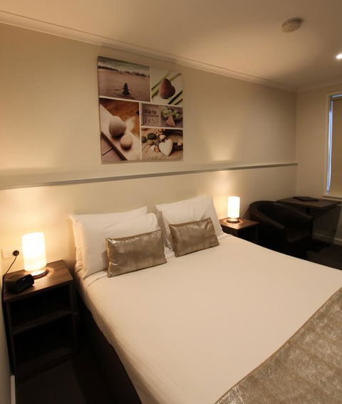 Ryley Motor Inn - Sydney 4u 3