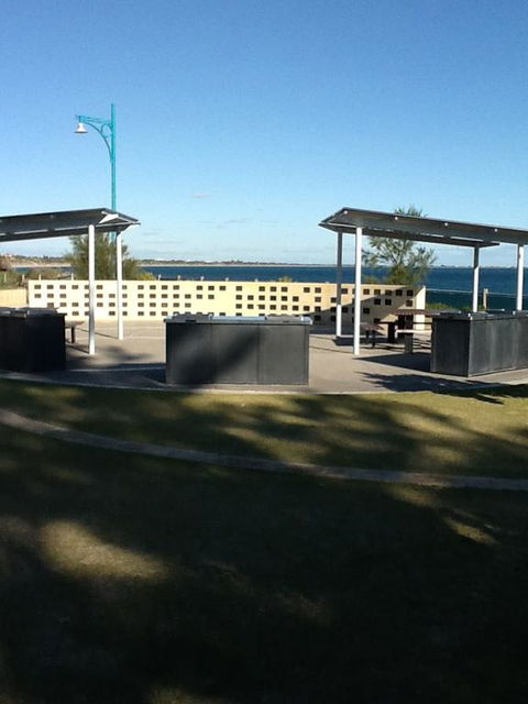 Safety Bay Guest House - Sydney 4u 3