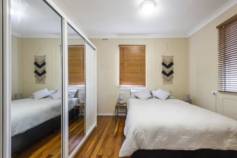 Salt Water Cottage - Accommodation Sydney 3