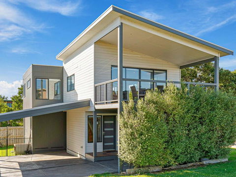 Saltwater Place - Accommodation Sydney 0