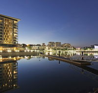 Saltwater Suites - 12  3 Bed Waterfront Apartments - Sydney 4u