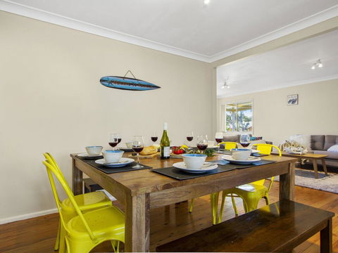 Sam's Beach Shack - Accommodation Sydney 1