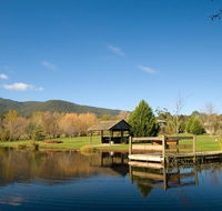 Sanctuary Park Cottages - Sydney 4u