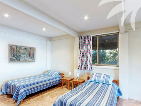 Sandbar View - Accommodation Sydney 3