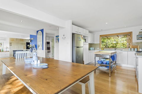 SANTORINI BEACH HOUSE - SAFETY BEACH - Sydney 4u 0
