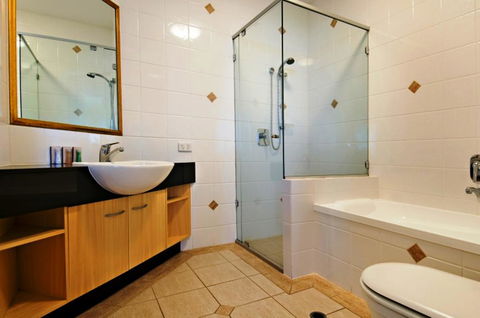 Santorini Twin Waters - Sydney 4u 3