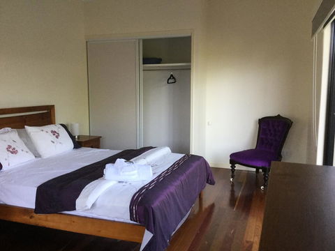 Sea Breeze Esplanade, Beachfront, Close Marina Hervey Bay - Sydney 4u 1