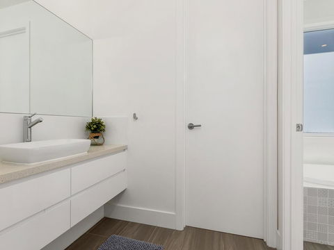 SEA SHELLS ON SEASIDE - Accommodation Sydney 1