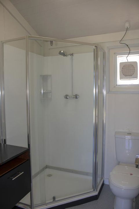 Seaspray Beach Holiday Park - Accommodation Sydney 3