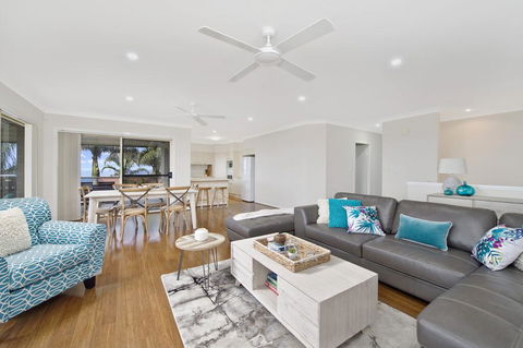 SEAVIEW DREAM - Bonny Hills - Accommodation Sydney 2