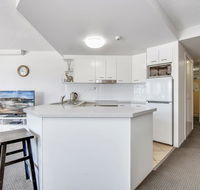 Second Floor 2 Bedroom Mooloolaba Escape - Caribbean Resort - Sydney 4u