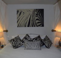 Secrets at Cedar Grove - Sydney 4u