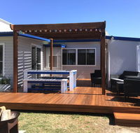 Shellharbour Beach Cottage - walk onto Patrolled beach with flags in summer - Sydney 4u