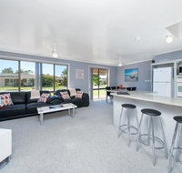 Shoreline Drive Duplex 0139 Little Pearl - Sydney Resort