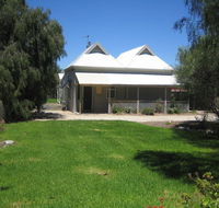 Showgrounds Cottage Naracoorte - Sydney 4u