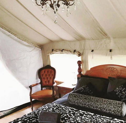 Silk Pavilions Glamping - Sydney 4u 1
