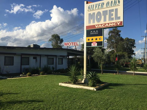 Silver Oaks Motel - Sydney 4u 2