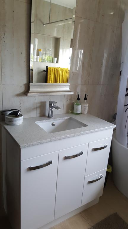 Silverbirch Cottage - Sydney 4u 2