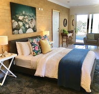 SilverWaters Waterfront Accommodation - Sydney 4u