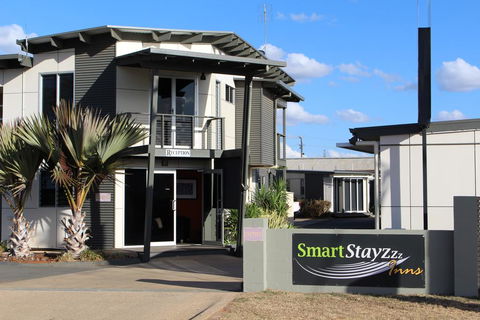 Smart Stayzzz Inns - Sydney 4u 0