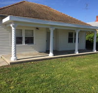 Smith Street Cottage Naracoorte - Sydney 4u