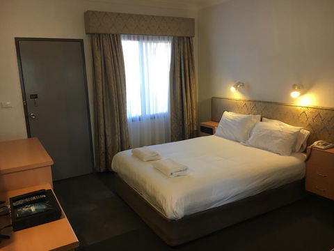 Spa Village Travel Inn - Sydney 4u 0