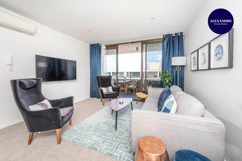 SPACIOUS BRAND NEW // 1BR // IN GORGEOUS BARTON - Sydney Resort 0