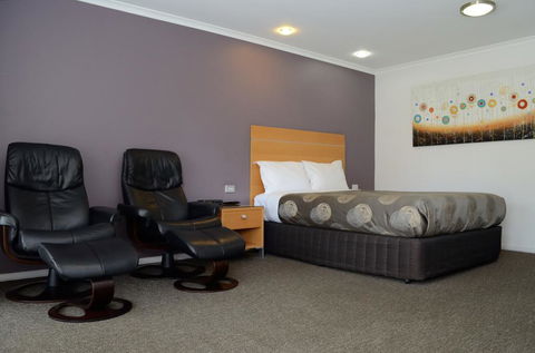Sportsmans Motor Inn - Accommodation Sydney 0