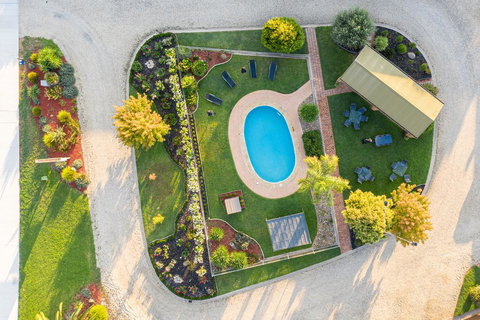 Statesman Motor Inn - Accommodation Sydney 1