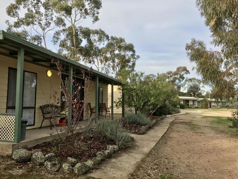 Stawell Holiday Cottages - Accommodation Sydney 3