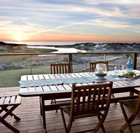 Stones Throw - 26 River View Drive - Sydney 4u