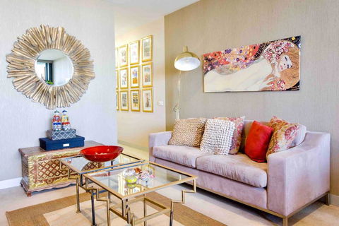 Stylish 1 Bedroom Apartment Amazing City Views - Accommodation Sydney 0