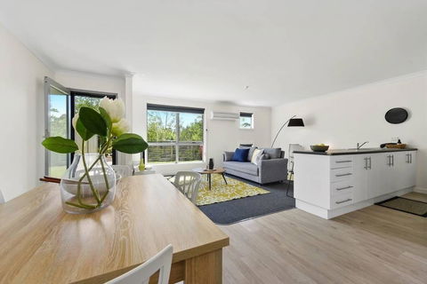 Stylish And Spacious Launceston Villa + Free Wifi - Sydney 4u 0