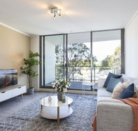 Stylish apartment minutes from city and airport - Accommodation Sydney