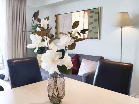 Super Luxurious Apartment On North Terrace - Accommodation Sydney 2