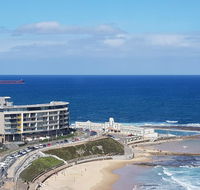 Supercar fan's dream - track side apartment 1 - Sydney 4u