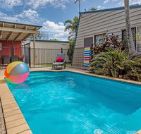 Surf Club House Pet Friendly Sunshine Coast Holiday House Marcoola - Sydney 4u