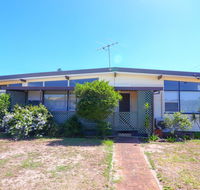 Surfs Up - Accommodation Sydney