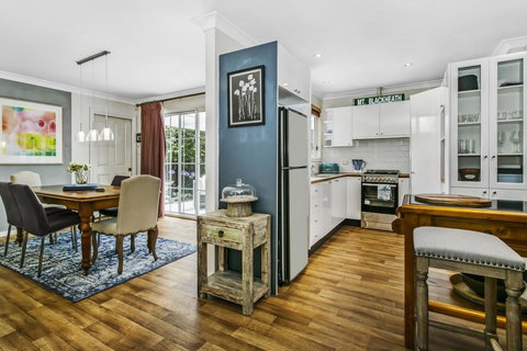 Swanbrook - Accommodation Sydney 1